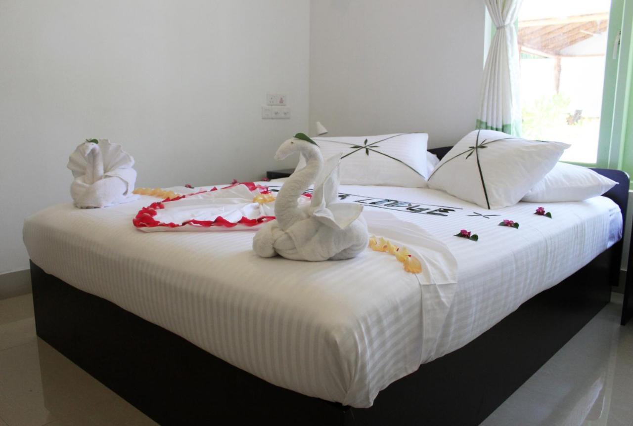 Shifa Lodge Maldives Фериду Экстерьер фото