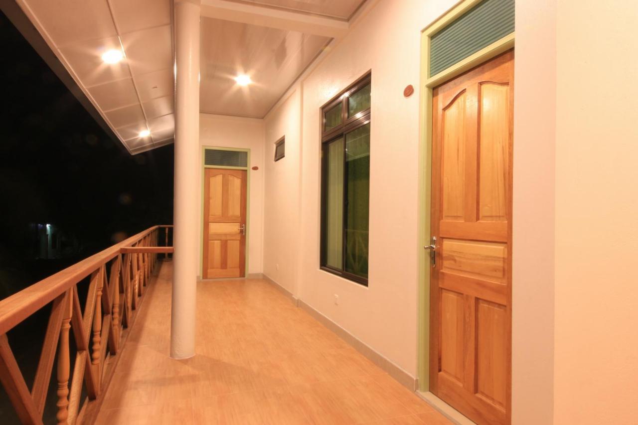 Shifa Lodge Maldives Фериду Номер фото